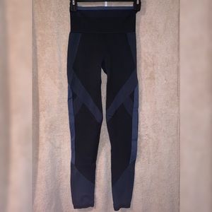 PINK Cool and Comfy Leggings